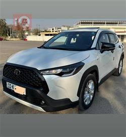 تۆیۆتا کۆرۆلا کرۆس